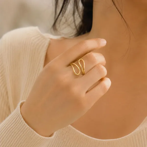 D_Glamm_Fashion_Gold_Tone_Spiral_Wrap_Ring_Open_Loop_Swirl_Design