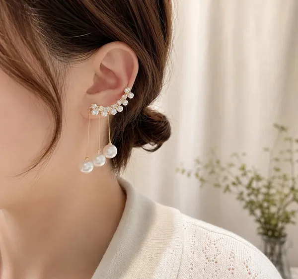 D_Glamm_Fashion_Crystal_Ear_Cuff_Earrings_With_Pearl_Tassel_Drops_Gold_Tone