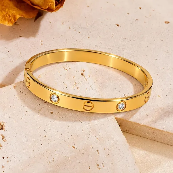 D_Glamm_Fashion_Gold_Tone_Bangle_Bracelet_And_Heart_Pendant_Necklace_Set