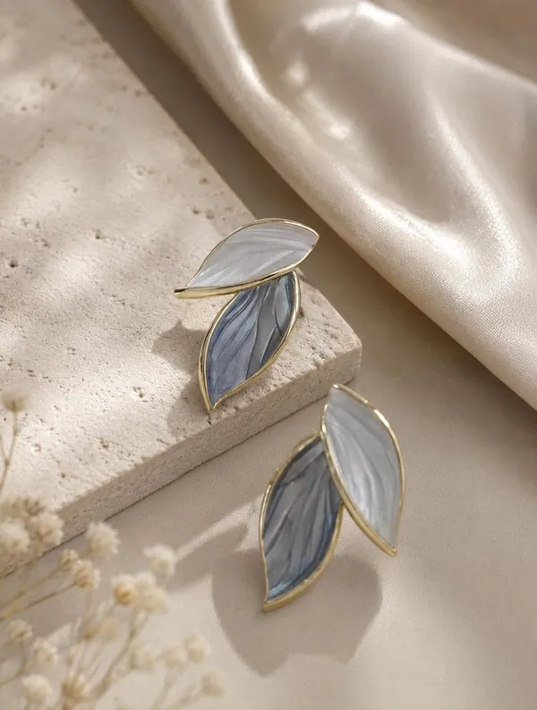D_Glamm_Fashion_Dual_Leaf_Stud_Earrings_With_Mother_Of_Pearl_And_Gold_Trim