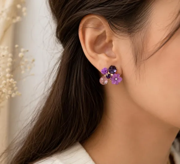 D_Glamm_Fashion_Purple_Floral_Cluster_Stud_Earrings_With_Crystal_Accents