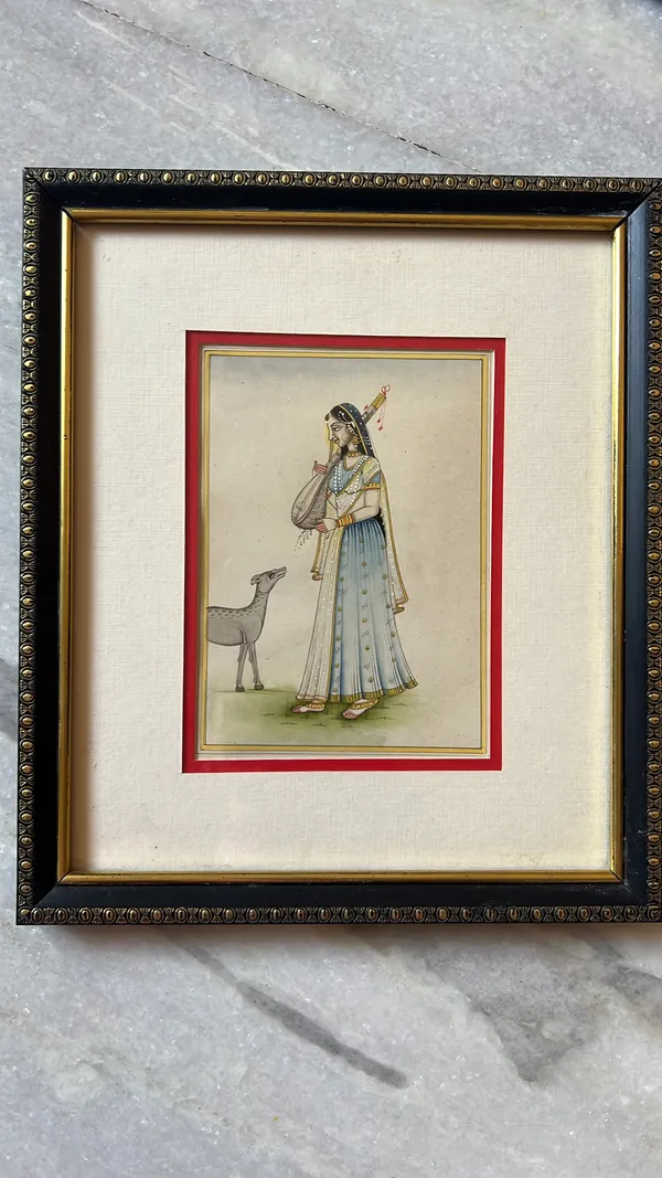 Ornate_Traditional_Figurative_Framed_Wall_Art