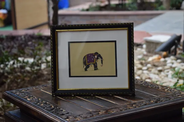 Black_Traditional_Elephant_Artwork_Photo_Frame