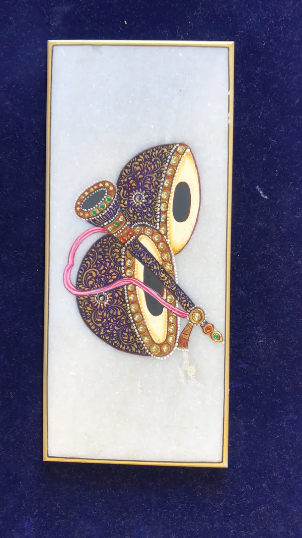 Purple_Traditional_Floral_Decorative_Mask