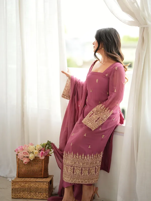 Sherri_Hill-Kurta_Set-pink