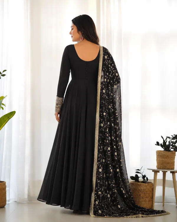 Sherri_Hill-Kurta_Set-BLACK