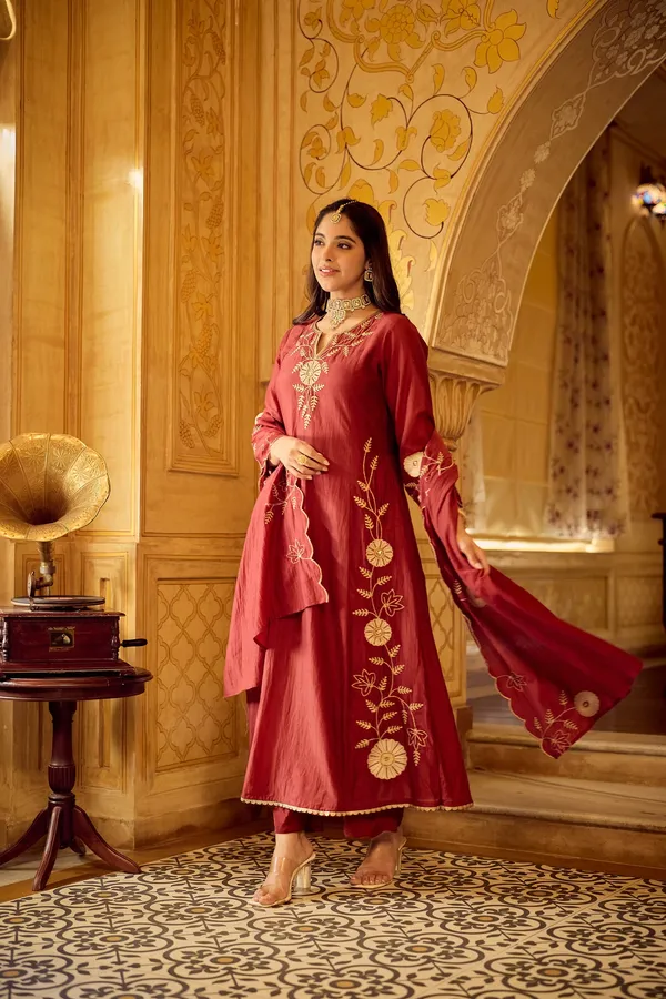 Sherri_Hill-Kurta_Set-RED