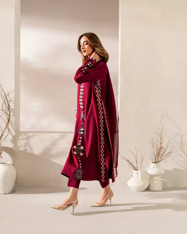 Sherri_Hill-Kurta_Set-red