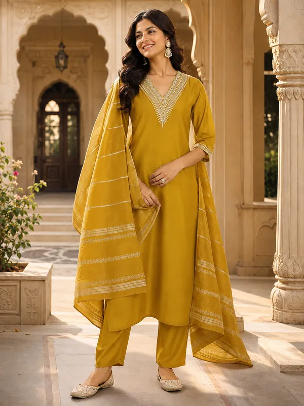 Sherri_Hill-Kurta_Set-YELLOW