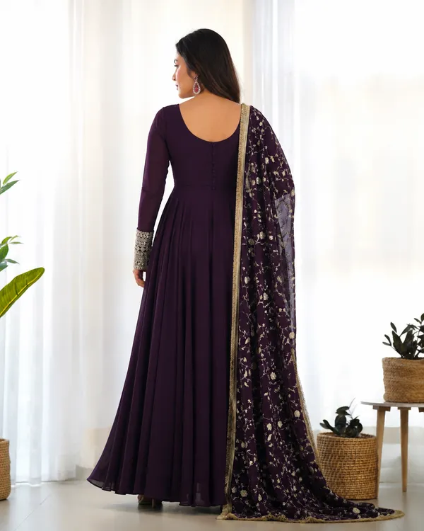 Sherri_Hill-Kurta_Set-WINE