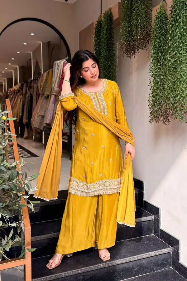 Sherri_Hill-Kurta_Set-yellow