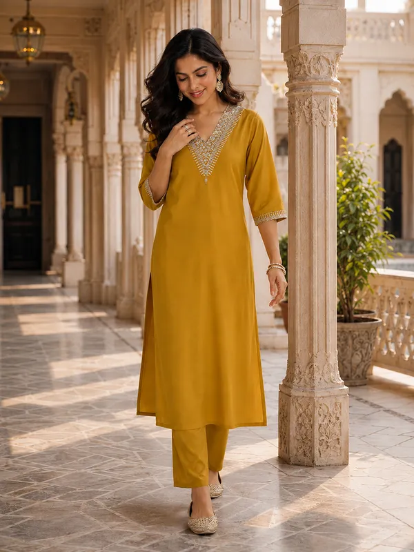 Sherri_Hill-Kurta_Set-YELLOW