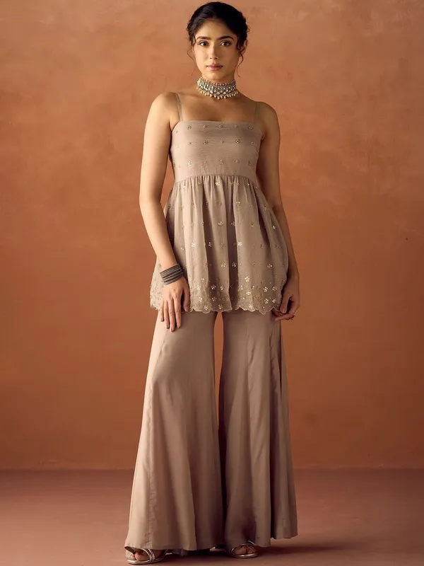 Sherri_Hill-Kurta_Set-beige