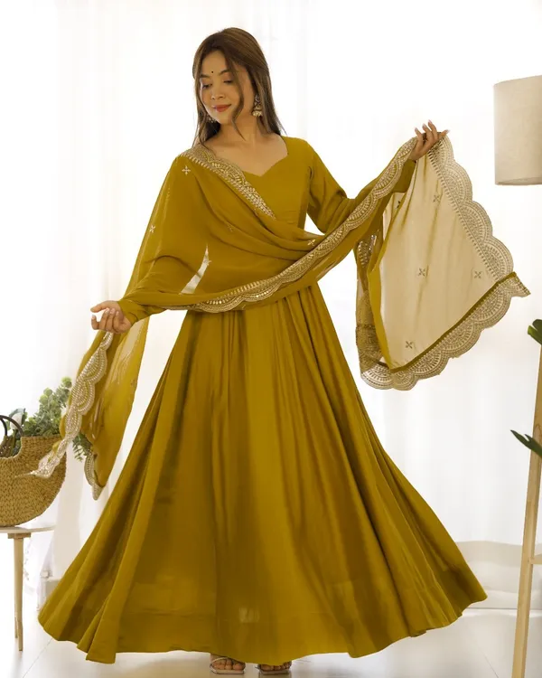Sherri_Hill-Kurta_Set-MUSTARD