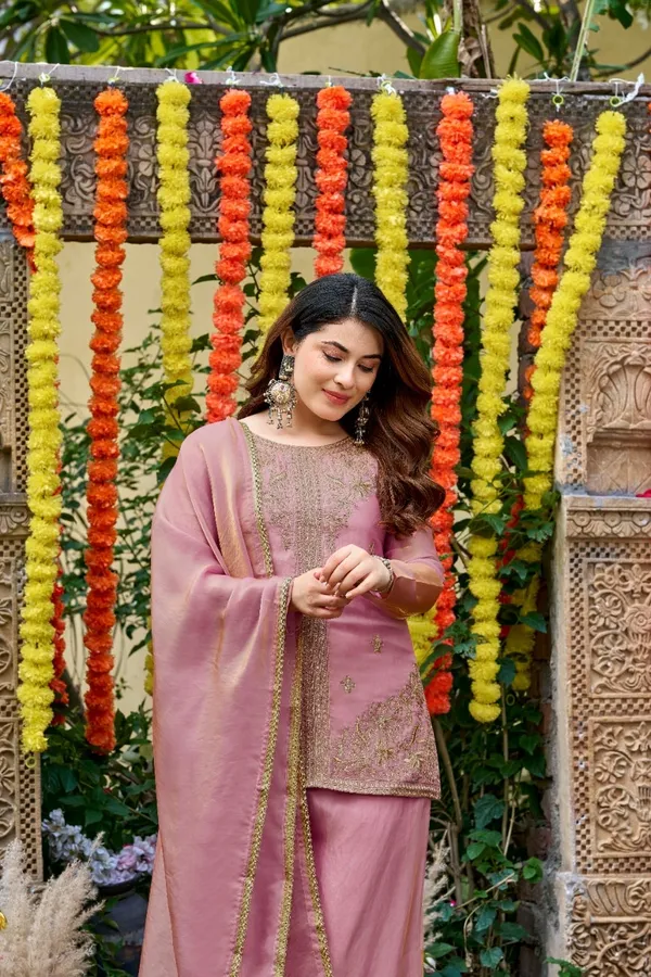Sherri_Hill-Kurta_Set-pink