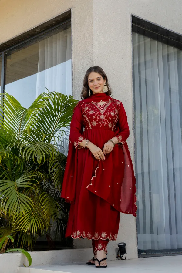 Sherri_Hill-Kurta_Set-RED