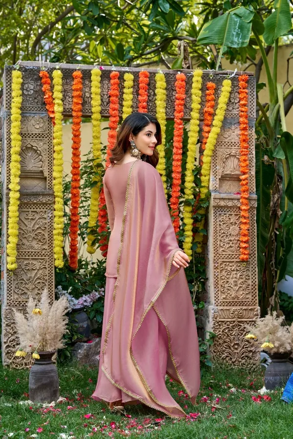 Sherri_Hill-Kurta_Set-pink
