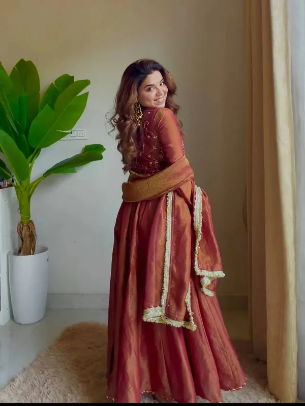 Sherri_Hill-Kurta_Set-brown