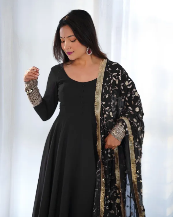 Sherri_Hill-Kurta_Set-BLACK