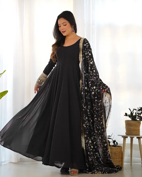 Sherri_Hill-Kurta_Set-BLACK