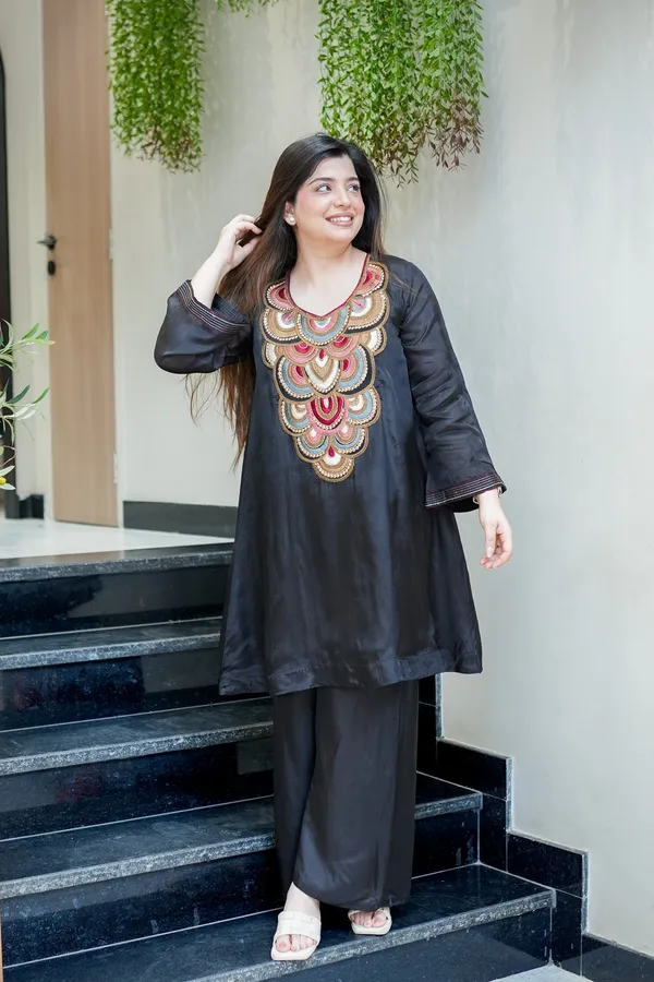 Sherri_Hill-Top_and_Pant_Set-BLACK