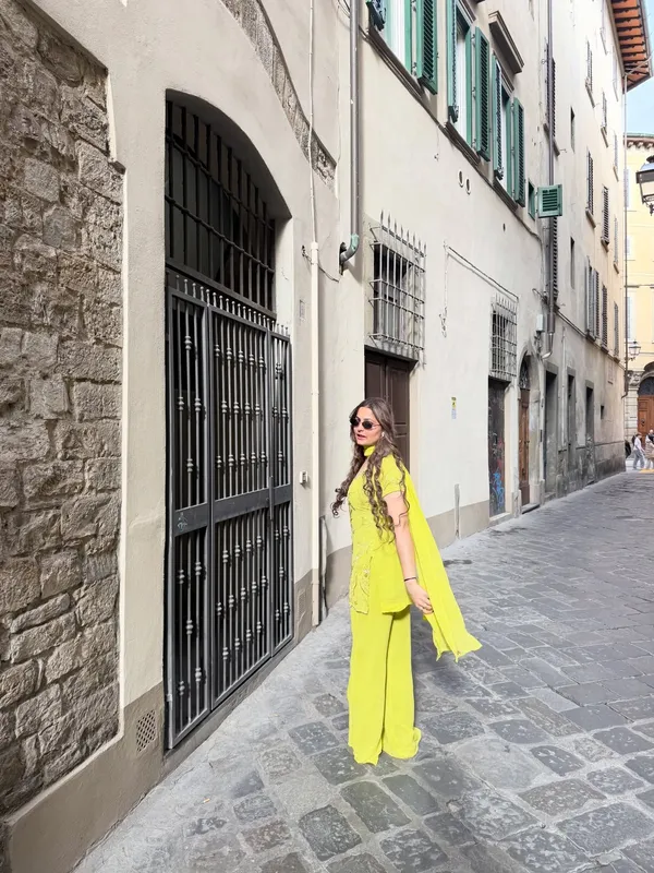 Sherri_Hill-Kurta_Set-YELLOW