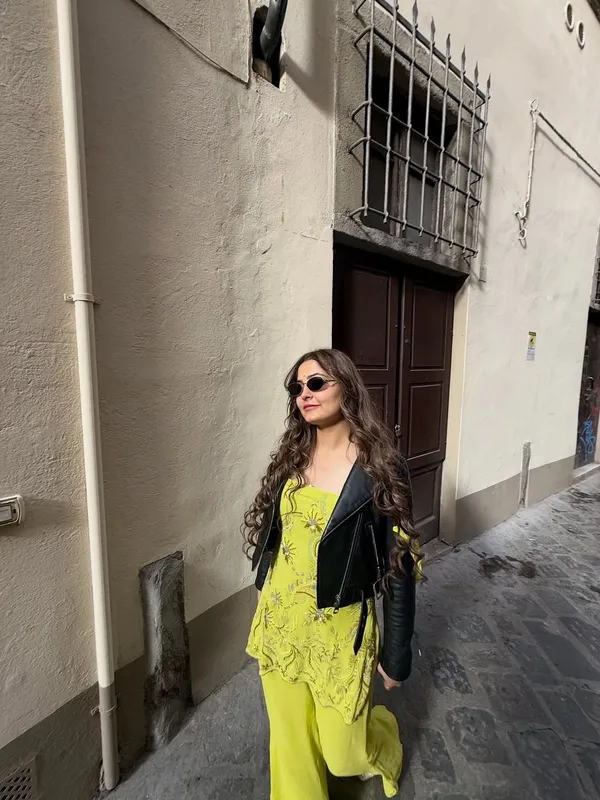 Sherri_Hill-Kurta_Set-YELLOW