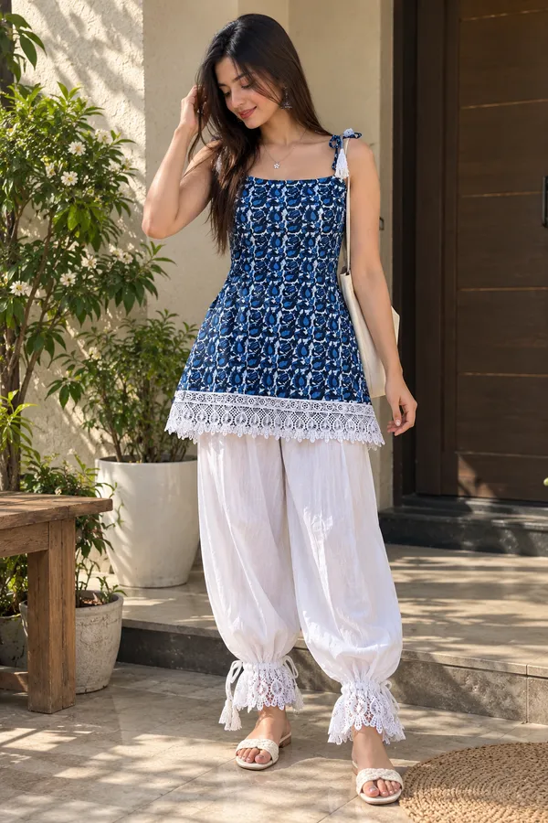 Blue_Cotton_Sleeveless_Tie-Up_Strap_Kurta_Set_For_Women