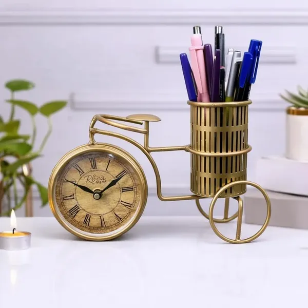 Cycle_Pen_Stand_With_Clock