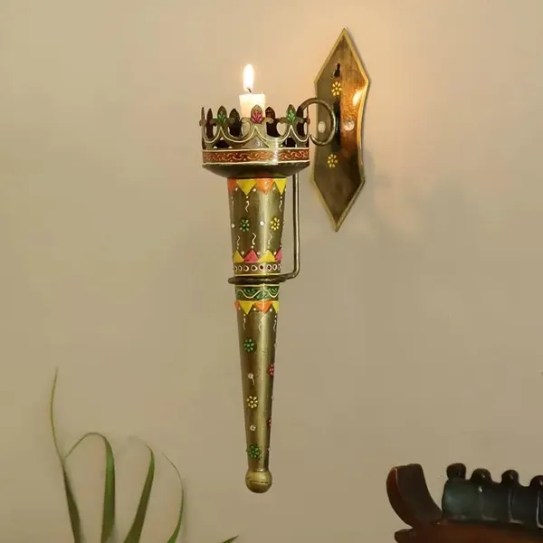 Iron_Wall_Candle_Holder_Sconce