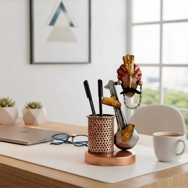 Metal_Musician_Pen_Holder