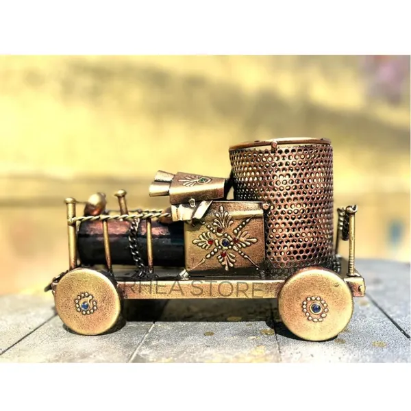 Engine_Pen_Stand
