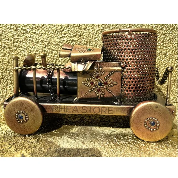 Engine_Pen_Stand