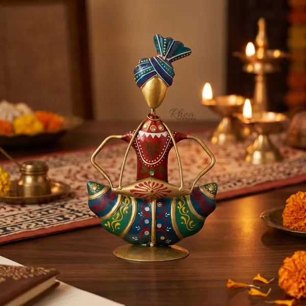 Rajasthani_Musician_Showpiece_With_Dholak