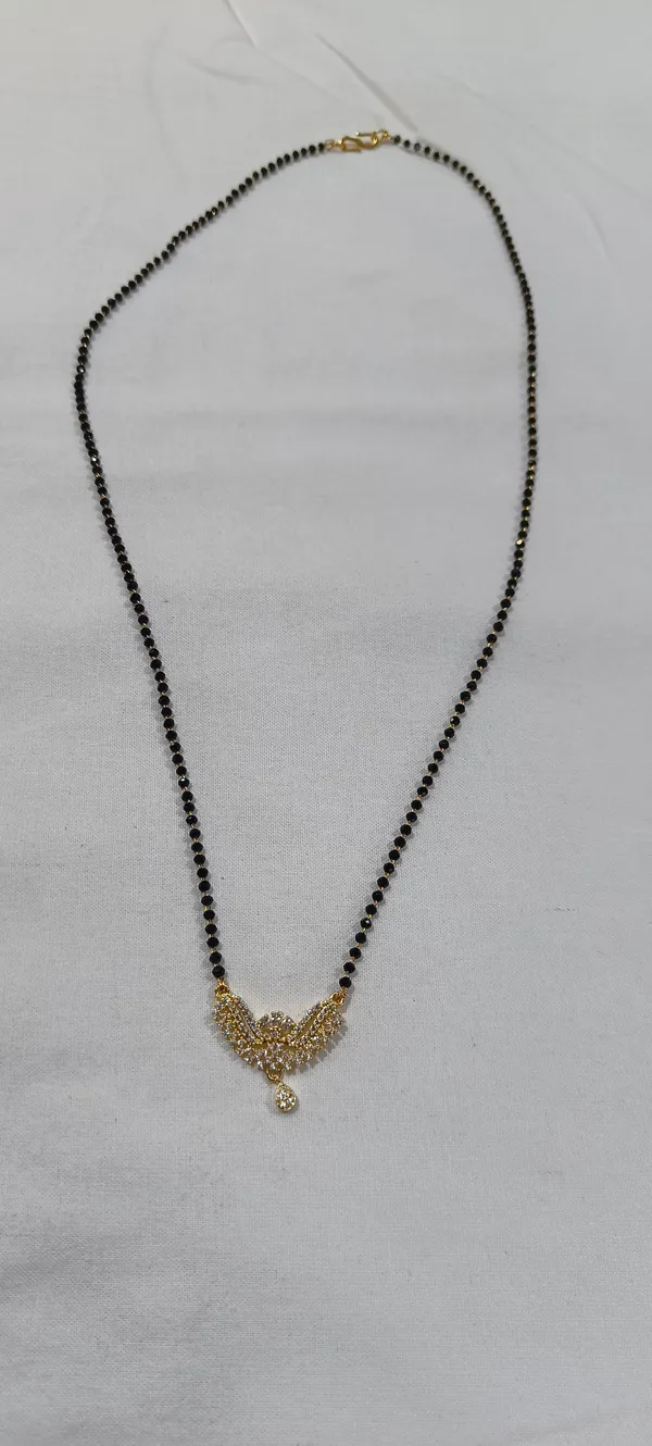 Black_Beaded_Gold_Tone_Mangalsutra_Necklace_for_Women