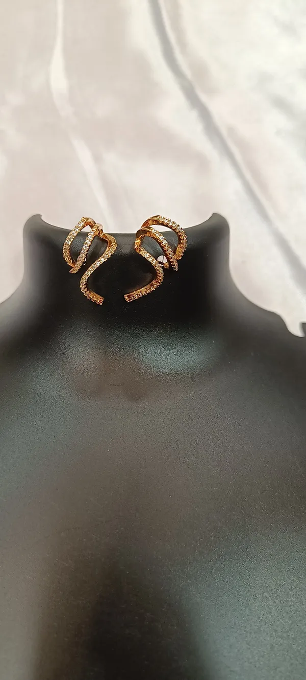 Gold-Tone_Crystal_Snake_Earrings_for_Women