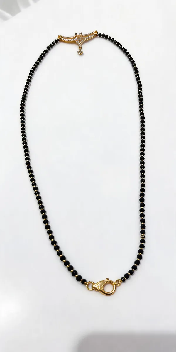 Black_Beaded_Gold_Tone_Mangalsutra_Necklace_for_Women