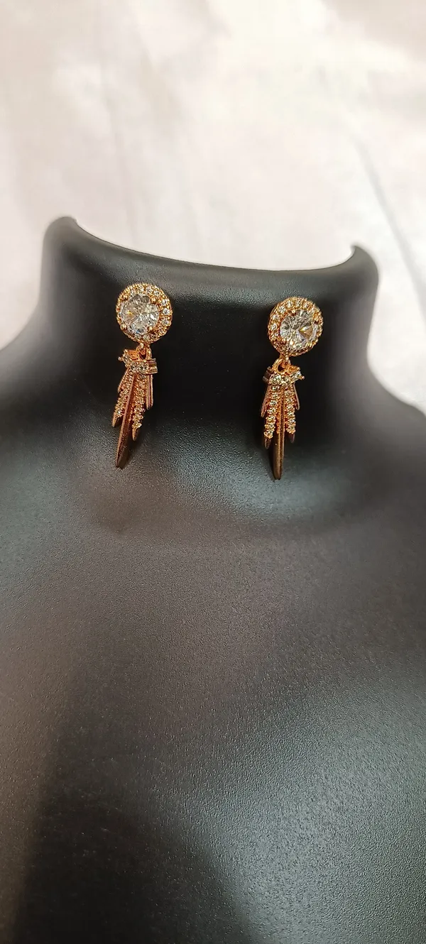 Gold-Tone_Crystal_Drop_Earrings_for_Women