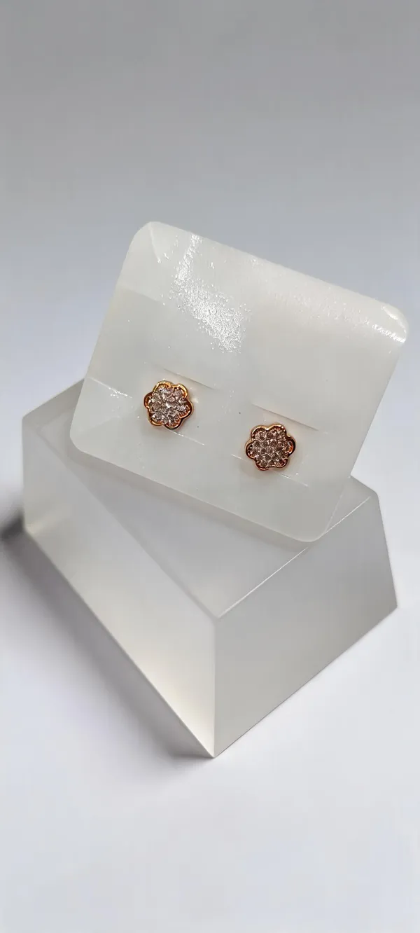 Gold_Tone_Floral_Crystal_Stud_Earrings_for_Women