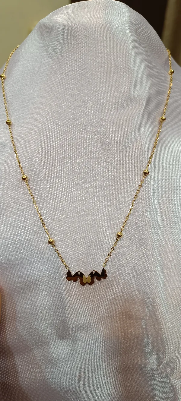 Gold_Tone_Butterfly_Pendant_Necklace