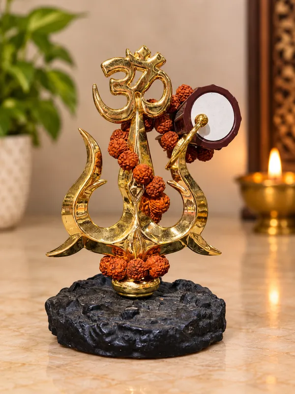 Metal_Religious_Om_Rudraksha_Decorative_Idol