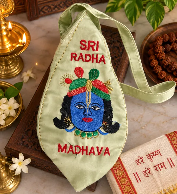 puja_kit-premanand_ji_photo_frame,hanuman_chalisa,_aasan,tally_counter,_chandan_tilak_,_gopi_chandan_white,_room_freshner,_rose_fragrance,_mor_pankh,_rudraksha_mala_,_tulsi_mala_,_key_chain_,mala_potli