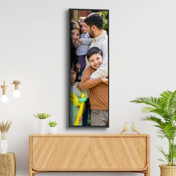 Canvas_Photo_Frame_With_Floating_Profile