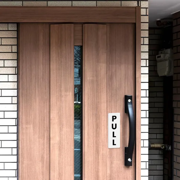 Acrylic_Push_And_Pull_Sign_Board