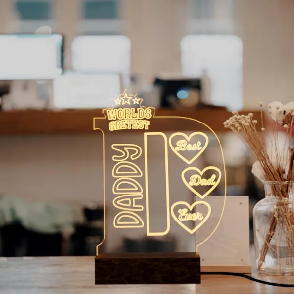 Acrylic_Beer_Bottle_Design_LED_Night_Light