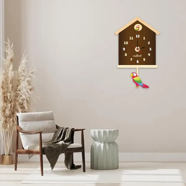 Wood_Novelty_Birdhouse_Parrot_Accent_Brown_Wall_Clock