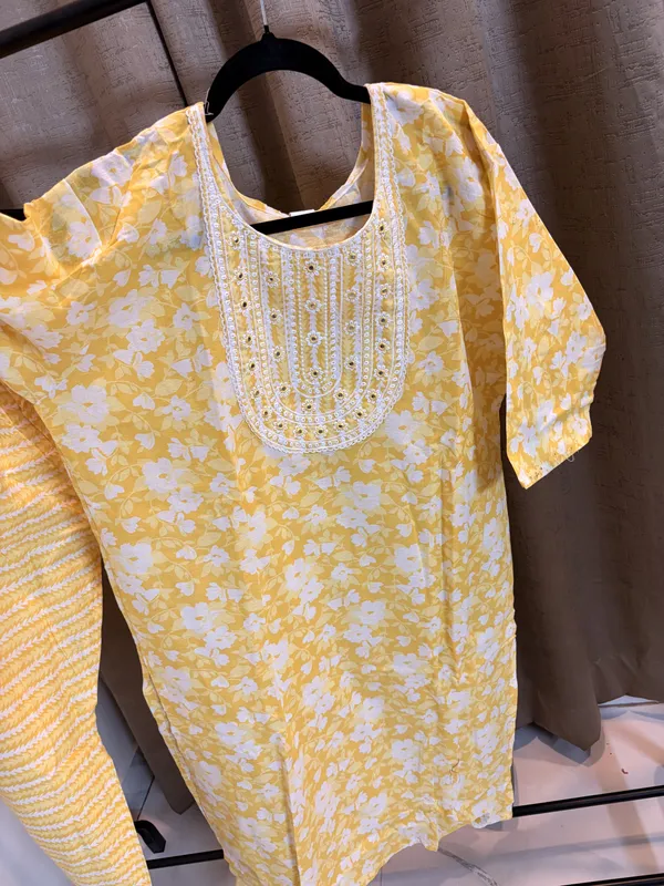 Yellow_Printed_Straight_Kurta_Set_for_Women