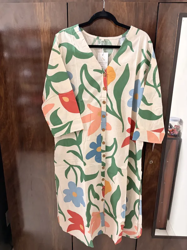 Cream_Floral_Print_Straight_Kurta_For_Women