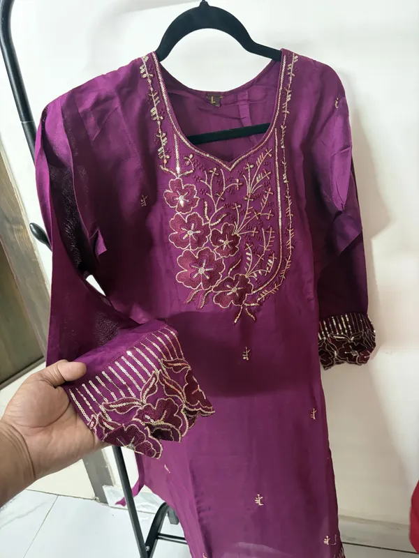Purple_Embroidered_Straight_Kurta_Set_for_Women