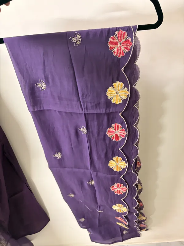 Purple_Embroidered_Ethnic_Suit_Set_For_Women